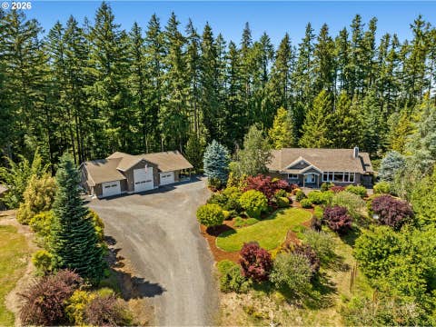 Photo of 81482 Lost Creek Rd, Dexter, OR 97431 (MLS # 296805101)