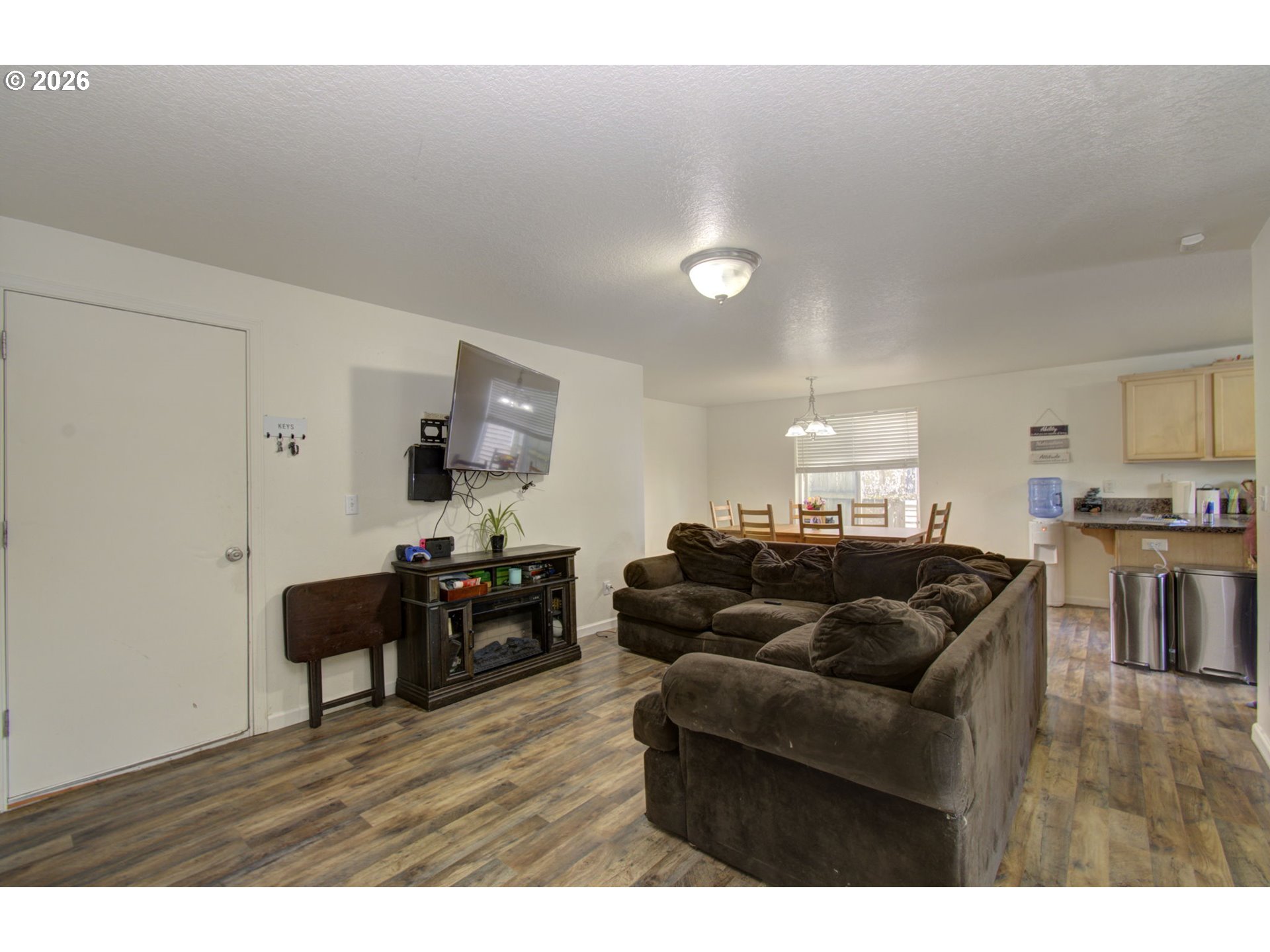 1138 W 29TH ST