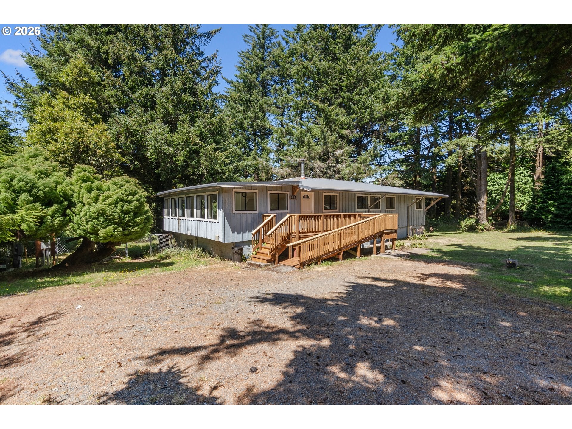 253 COAST GUARD HILL RD