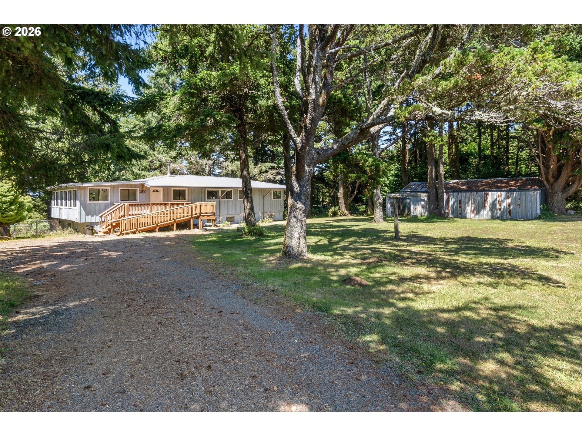 253 COAST GUARD HILL RD