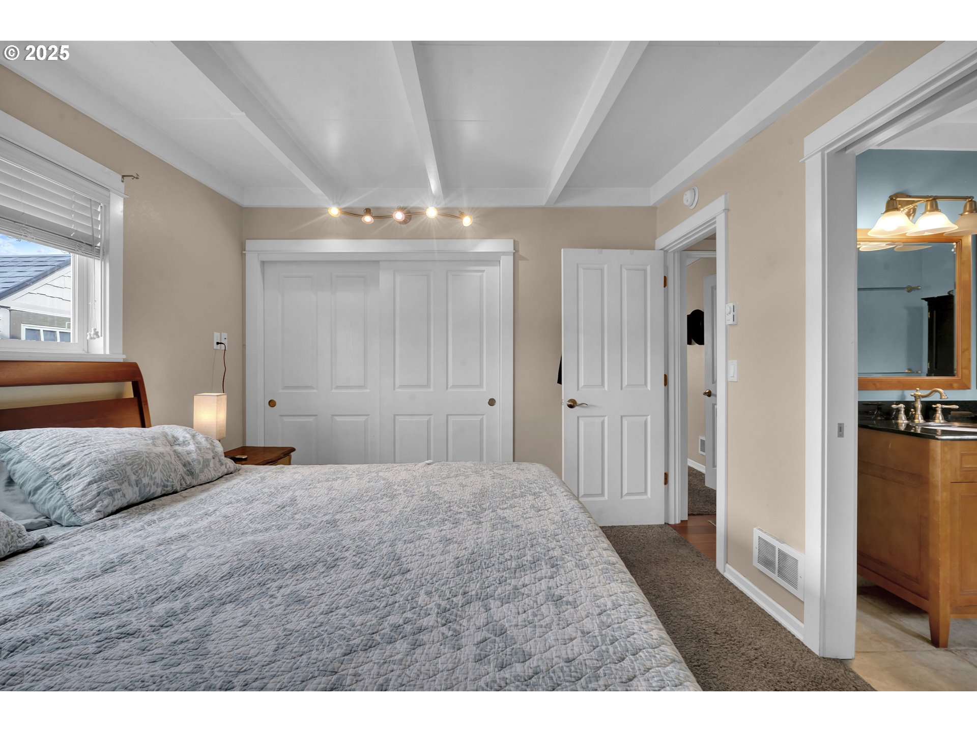 Florence, Oregon 97439, United States, 3 Bedrooms Bedrooms, ,2 BathroomsBathrooms,Residential,Active,251786