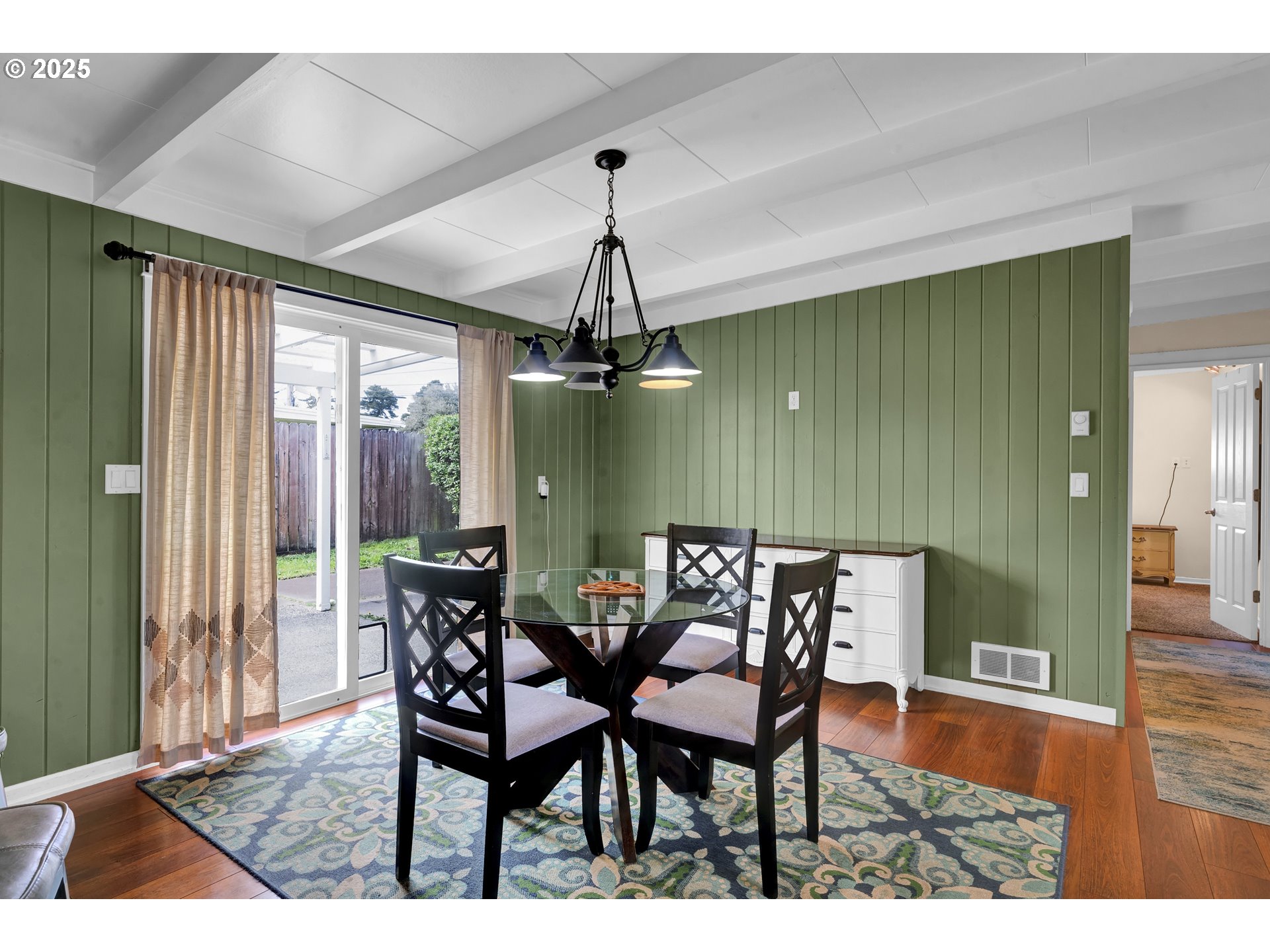 Florence, Oregon 97439, United States, 3 Bedrooms Bedrooms, ,2 BathroomsBathrooms,Residential,Active,251786