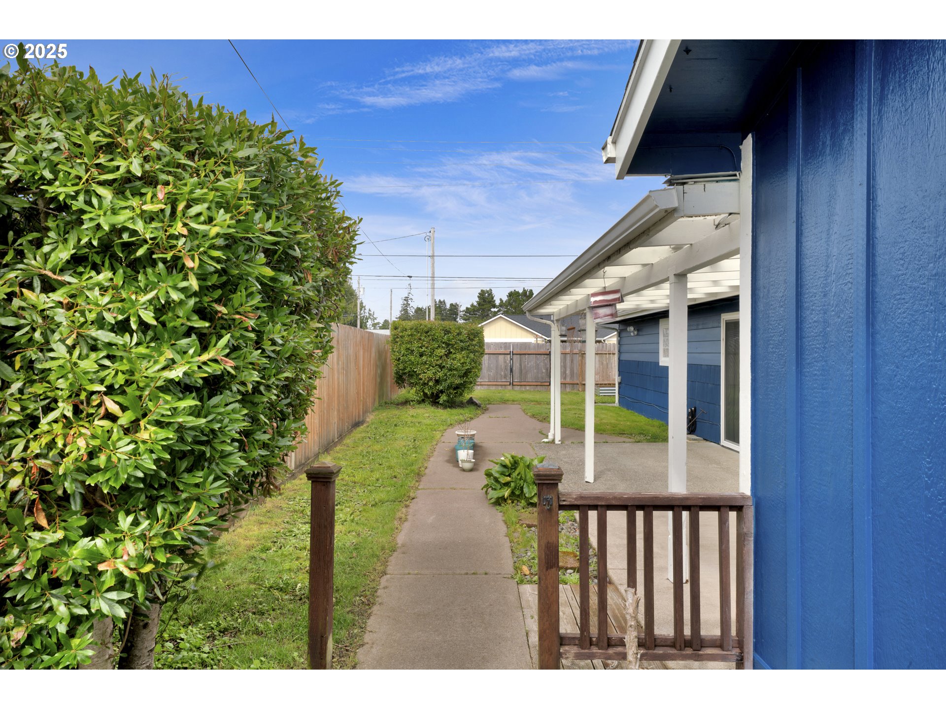 Florence, Oregon 97439, United States, 3 Bedrooms Bedrooms, ,2 BathroomsBathrooms,Residential,Active,251786