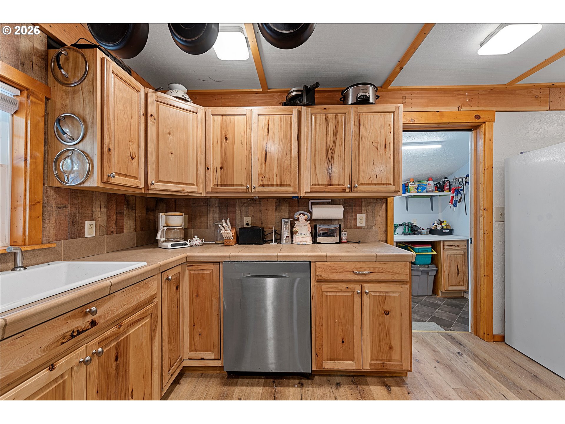 237 BONANZA ST