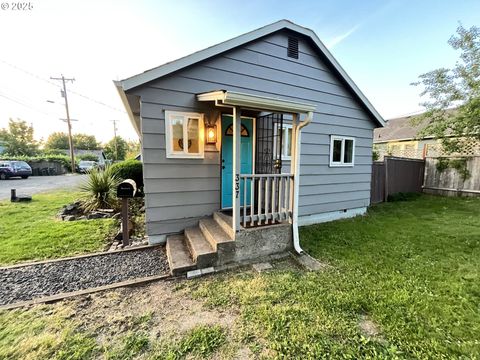 337 CLARK ST Eugene OR 97401