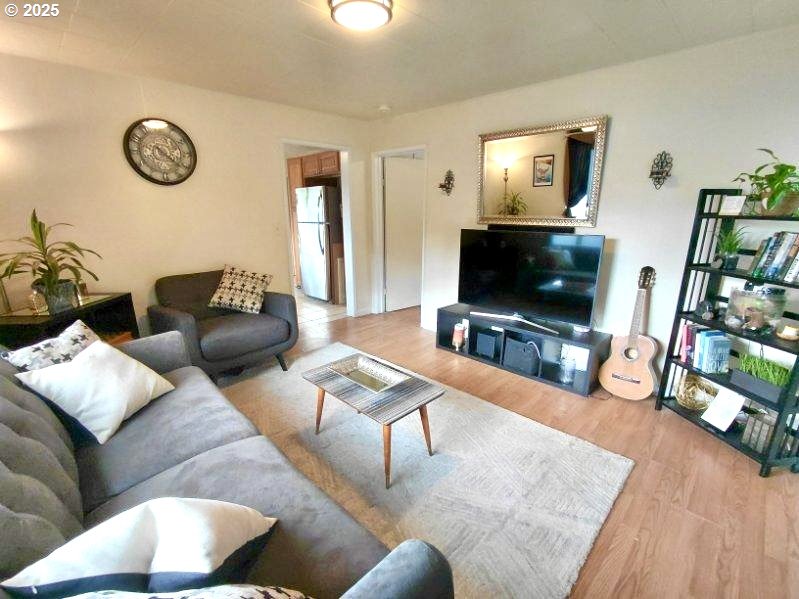 337 CLARK ST