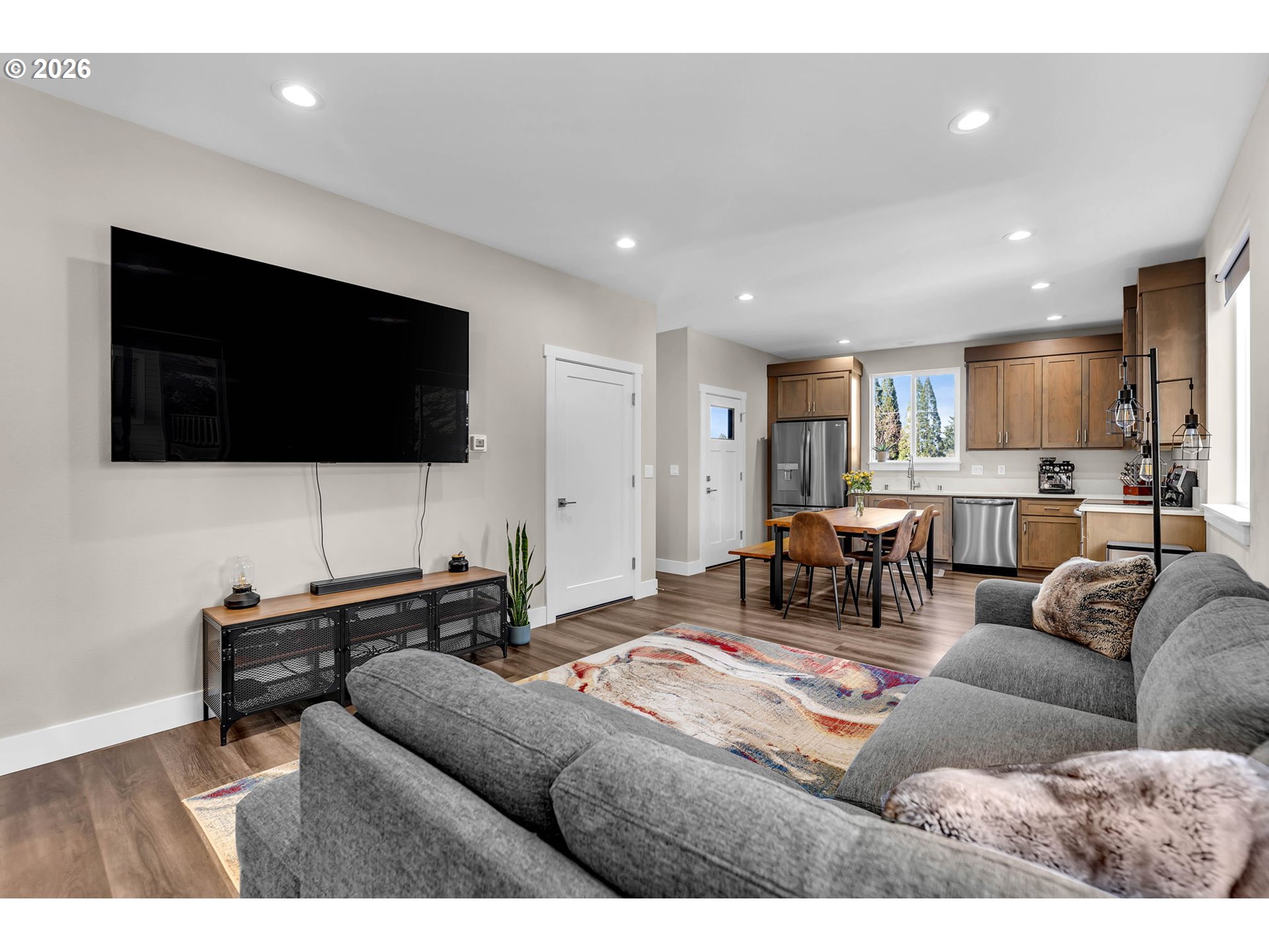 3611 NE MINNEHAHA ST