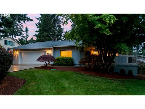 2940 ASCOT CIR West Linn OR 97068