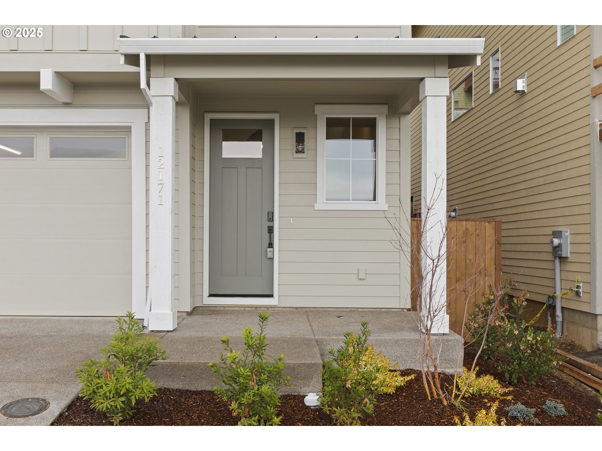 12171 SW Autumnview ST