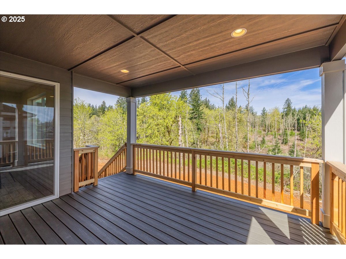 Gresham, Oregon 97080, United States, 4 Bedrooms Bedrooms, ,3 BathroomsBathrooms,Residential,Active,28004