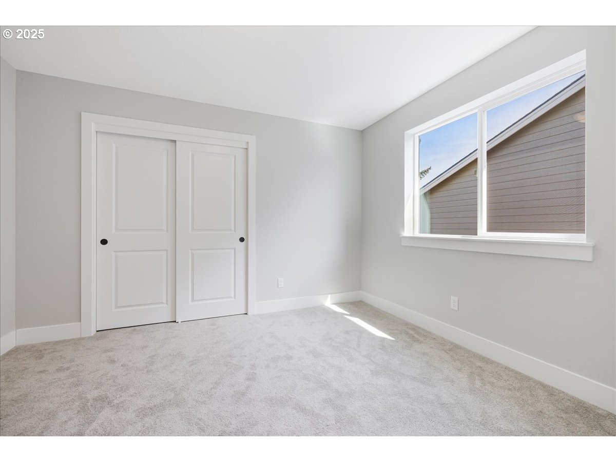 Gresham, Oregon 97080, United States, 4 Bedrooms Bedrooms, ,3 BathroomsBathrooms,Residential,Active,28004