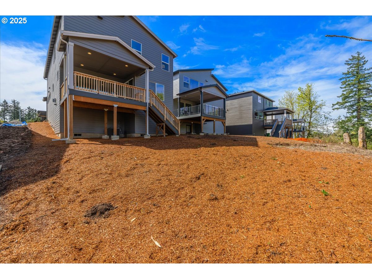 Gresham, Oregon 97080, United States, 4 Bedrooms Bedrooms, ,3 BathroomsBathrooms,Residential,Active,28004