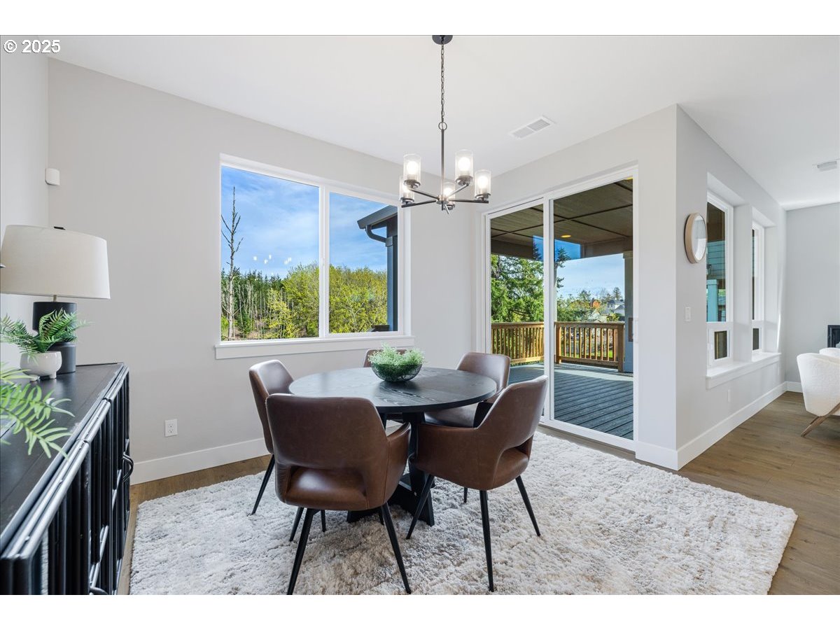 Gresham, Oregon 97080, United States, 4 Bedrooms Bedrooms, ,3 BathroomsBathrooms,Residential,Active,28004