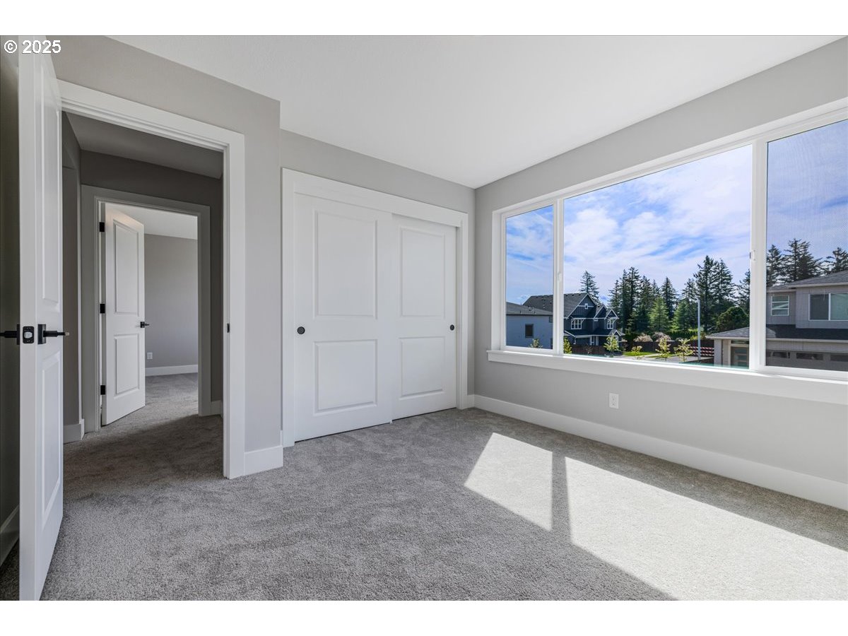 Gresham, Oregon 97080, United States, 4 Bedrooms Bedrooms, ,3 BathroomsBathrooms,Residential,Active,28004