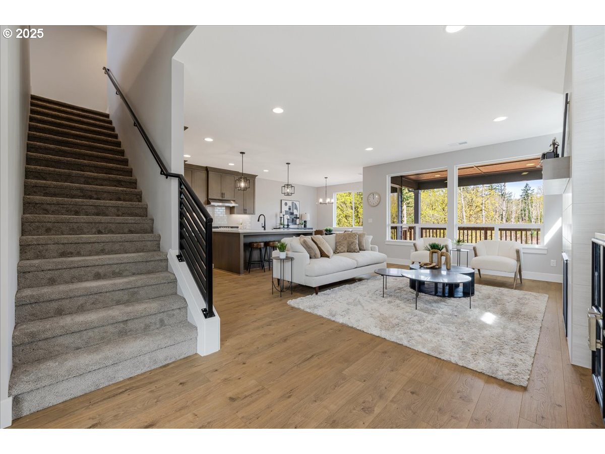 Gresham, Oregon 97080, United States, 4 Bedrooms Bedrooms, ,3 BathroomsBathrooms,Residential,Active,28004