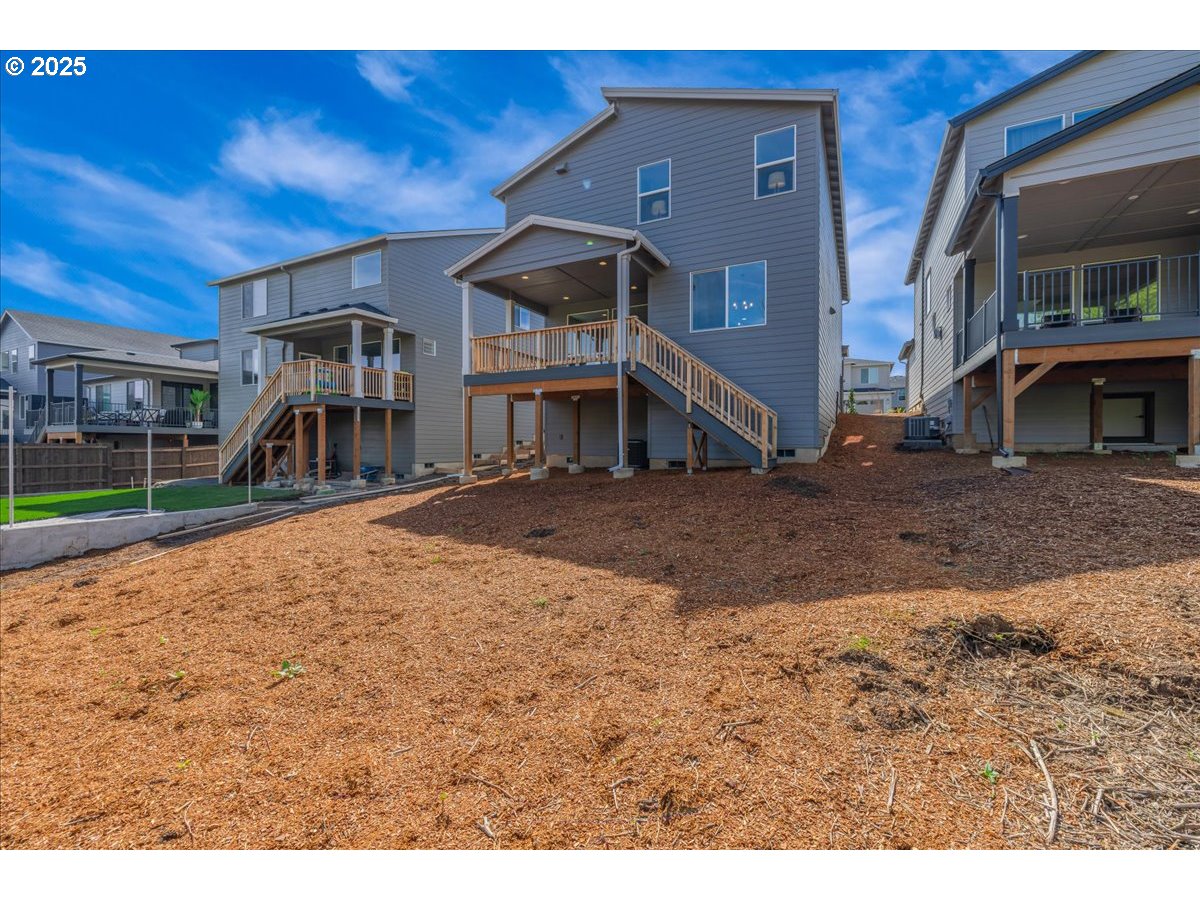 Gresham, Oregon 97080, United States, 4 Bedrooms Bedrooms, ,3 BathroomsBathrooms,Residential,Active,28004