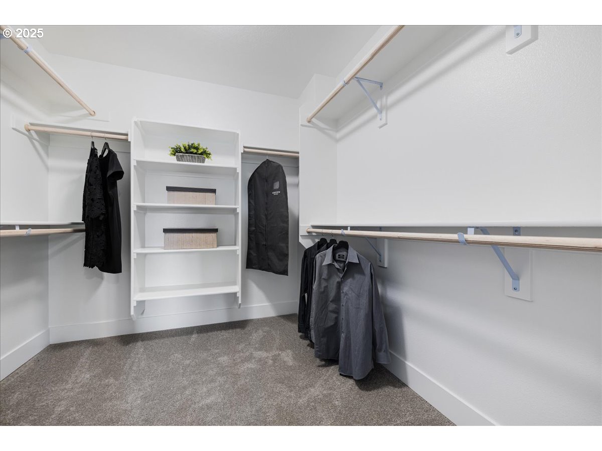 Gresham, Oregon 97080, United States, 4 Bedrooms Bedrooms, ,3 BathroomsBathrooms,Residential,Active,28004