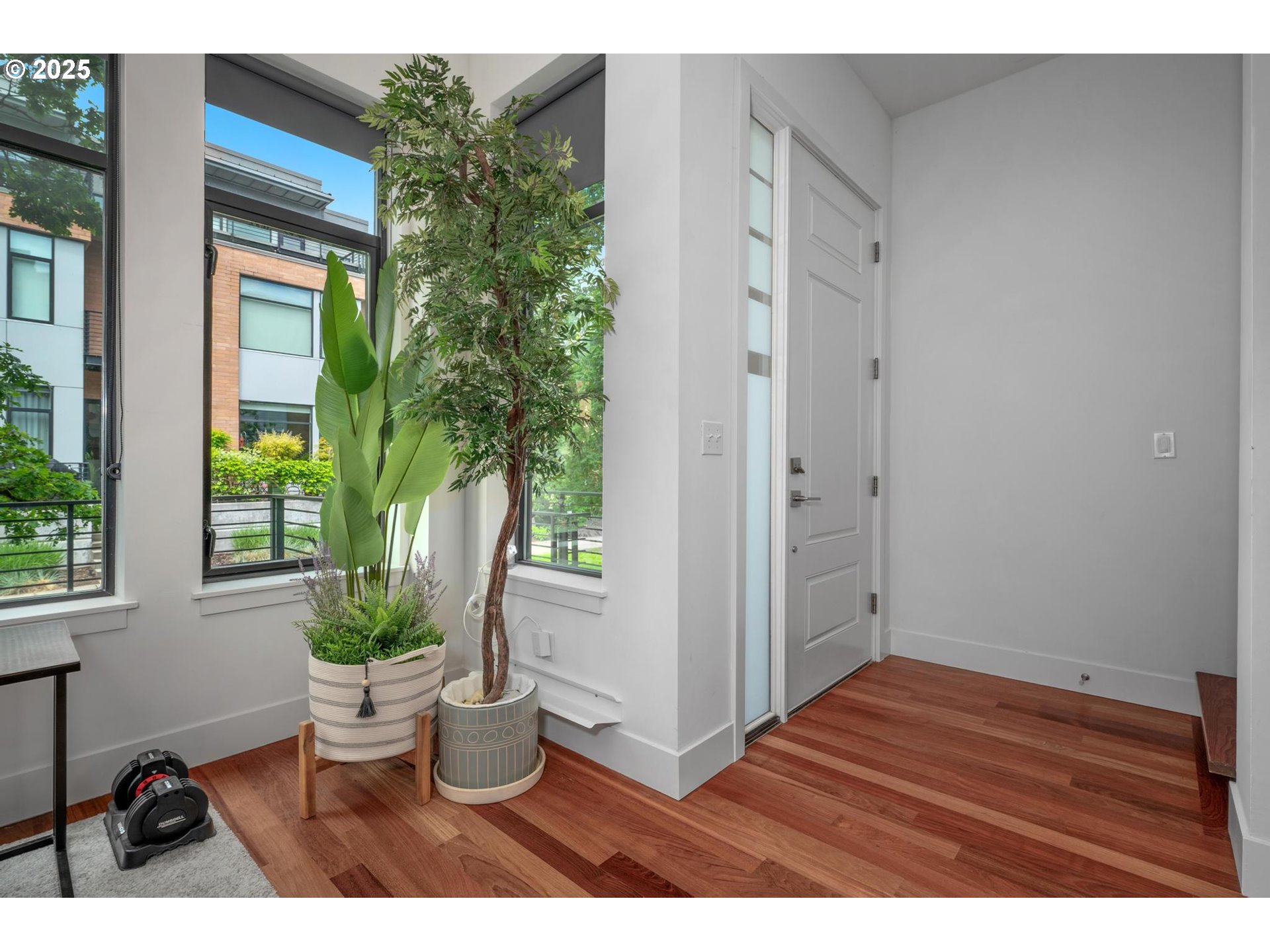 1634 NW RIVERSCAPE ST