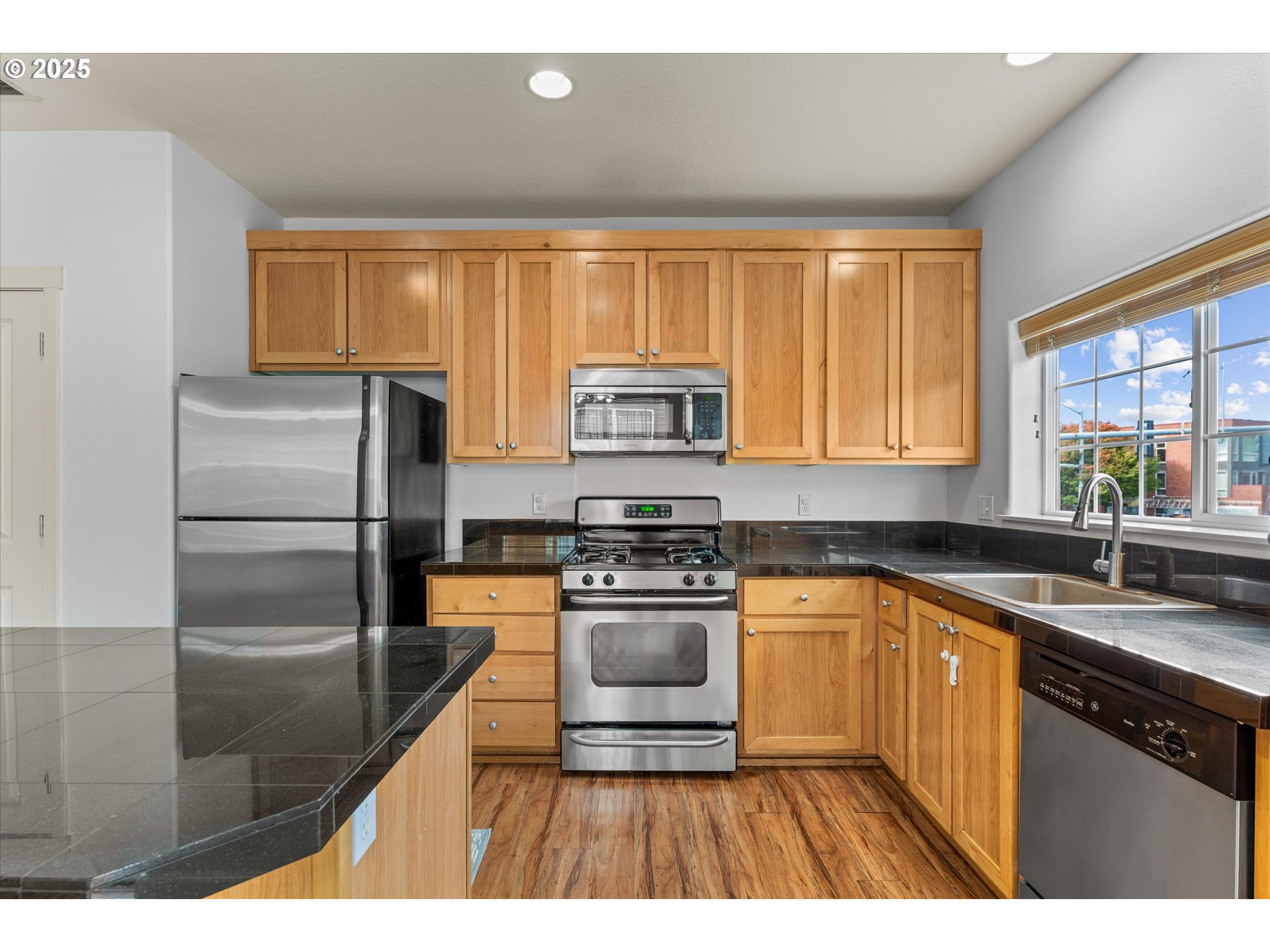 1050 SW 170TH AVE 201