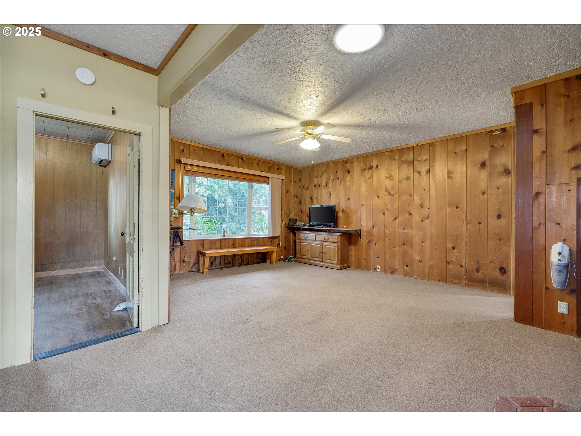 McMinnville, Oregon 97128, United States, 3 Bedrooms Bedrooms, ,2 BathroomsBathrooms,Residential,Active,153454