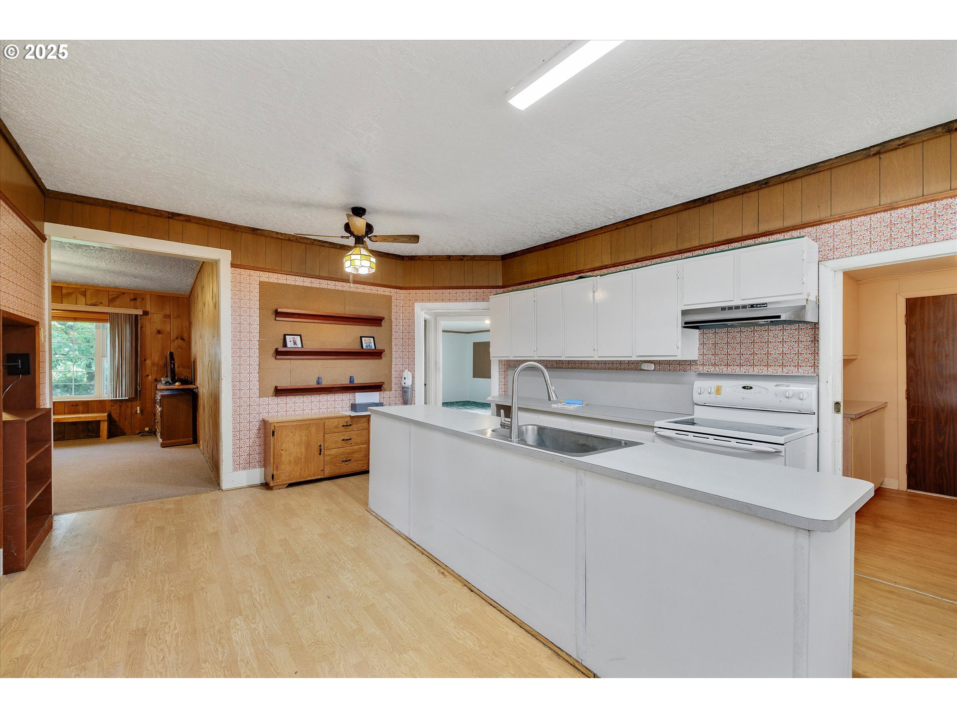 McMinnville, Oregon 97128, United States, 3 Bedrooms Bedrooms, ,2 BathroomsBathrooms,Residential,Active,153454