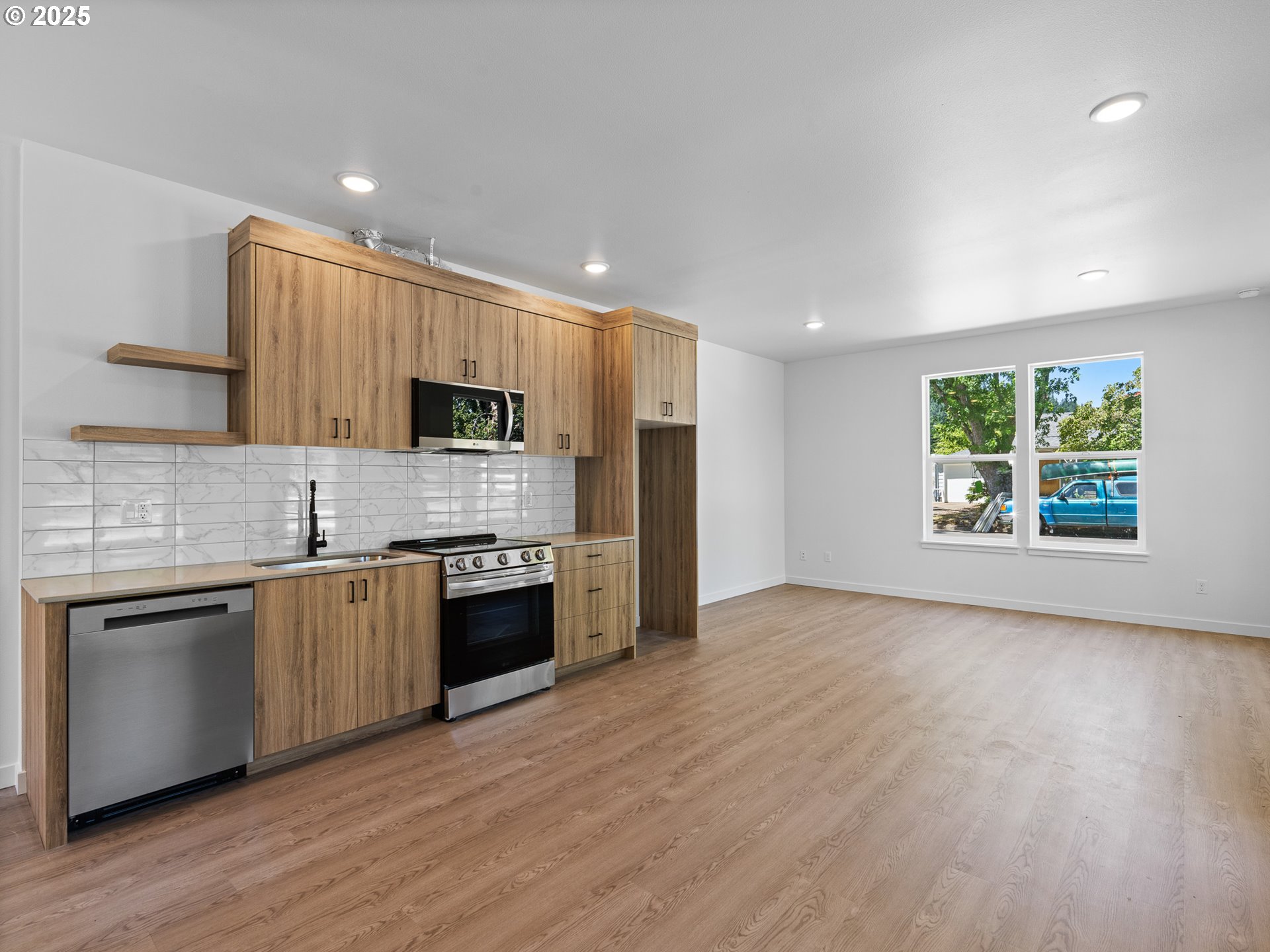 2909 SE 73rd AVE 1