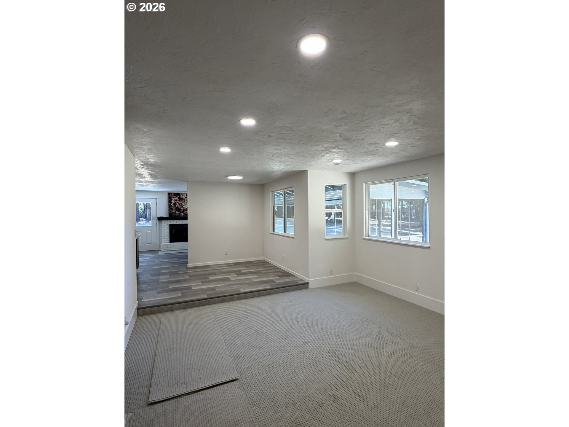 28016 GREEN OAKS DR