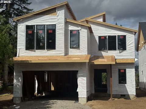 1690 16TH ST West Linn OR 97068