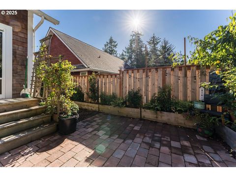 A home in Manzanita