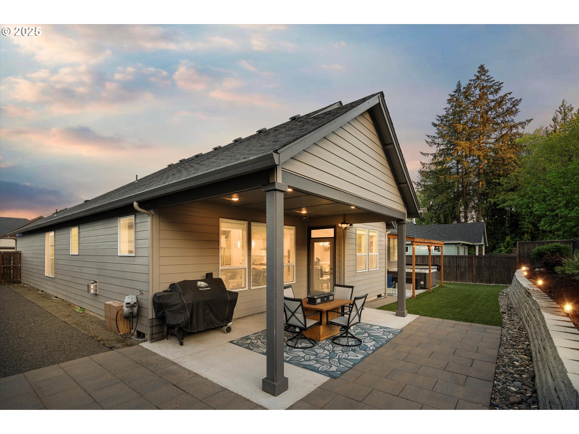 Brush Prairie, Washington 98606, United States, 3 Bedrooms Bedrooms, ,2 BathroomsBathrooms,Residential,Pending,124482