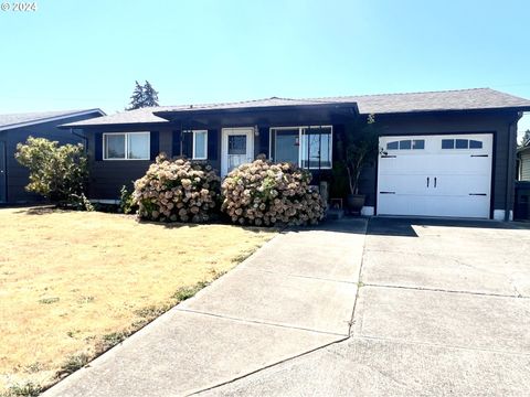 A home in Woodburn