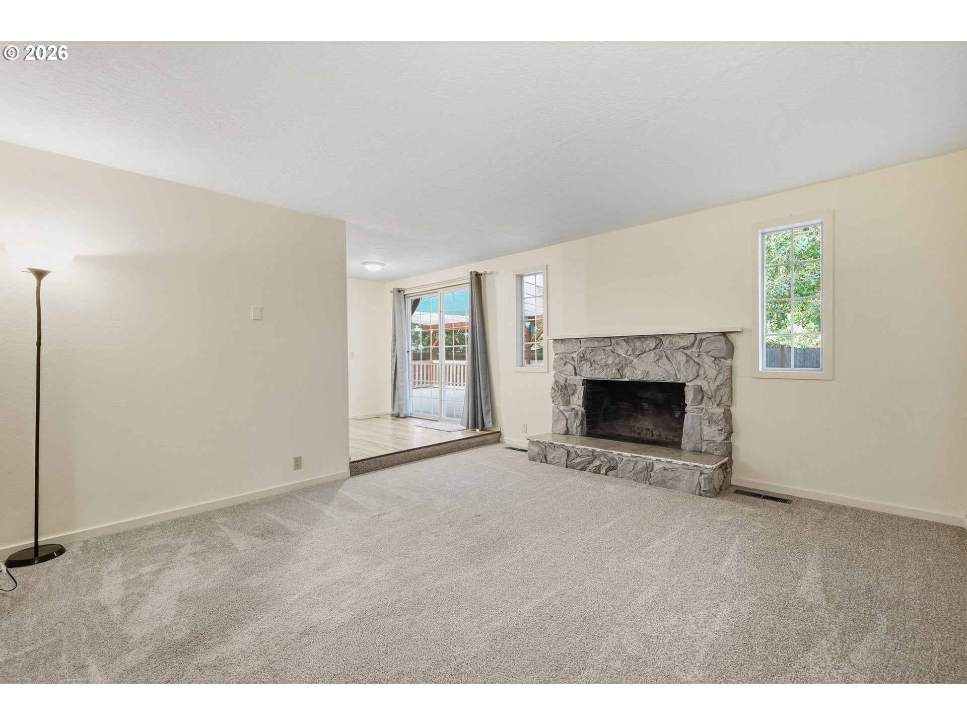 2245 PRINCETON DR