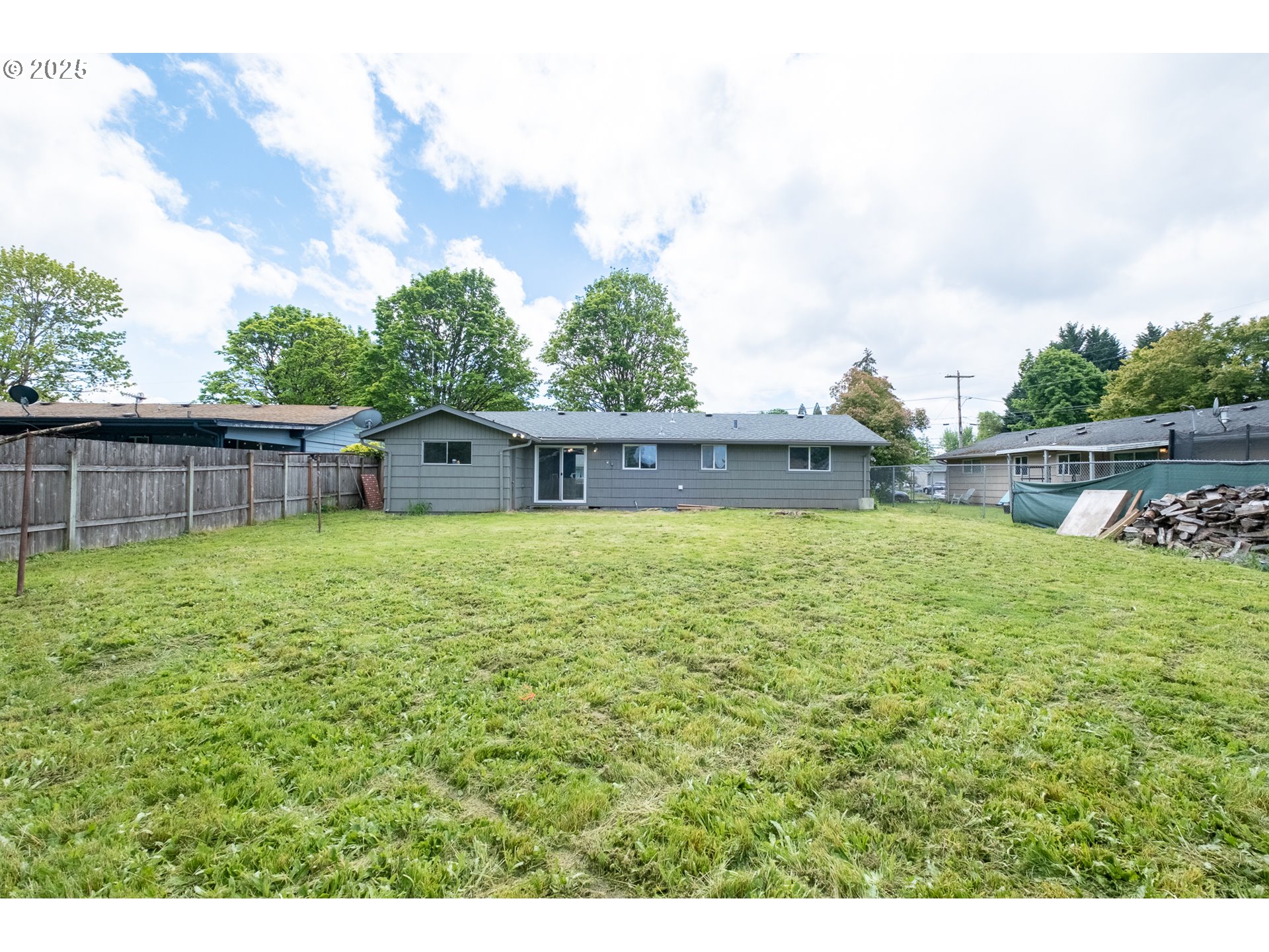 Salem, Oregon 97301, United States, 3 Bedrooms Bedrooms, ,1 BathroomBathrooms,Residential,Active,133856