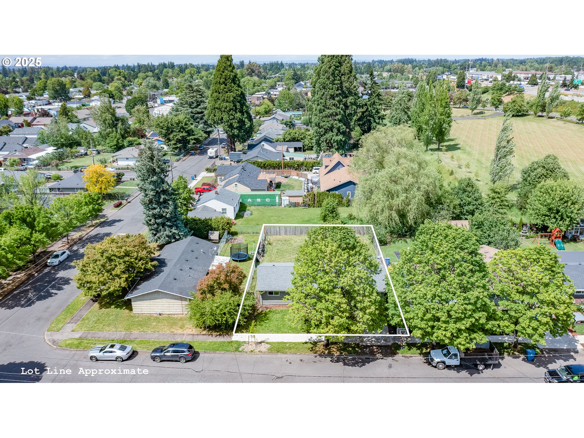 Salem, Oregon 97301, United States, 3 Bedrooms Bedrooms, ,1 BathroomBathrooms,Residential,Active,133856