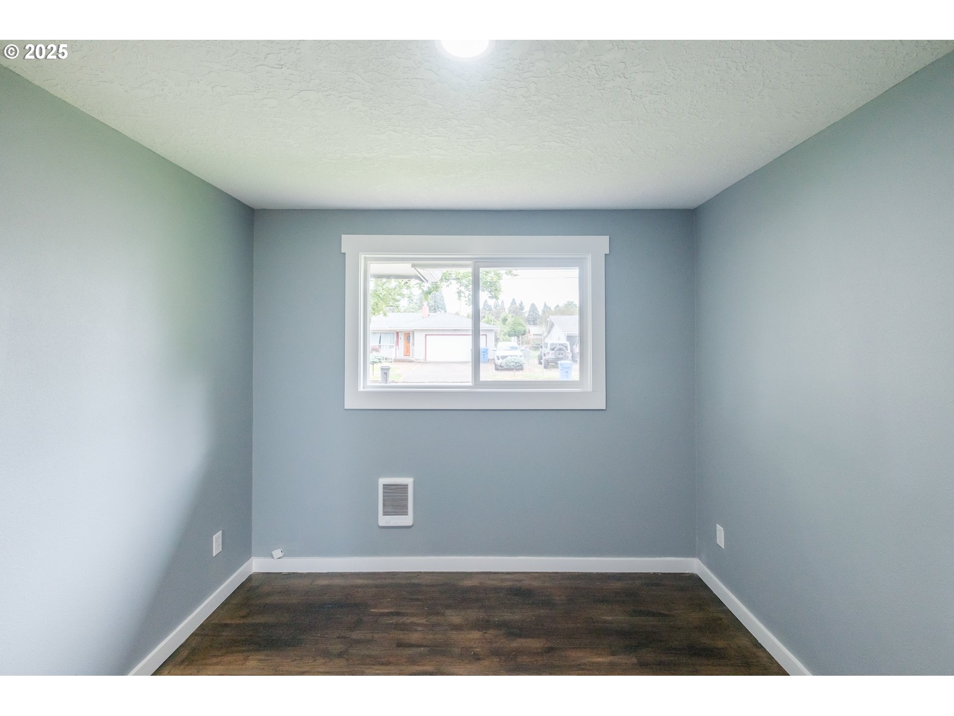 Salem, Oregon 97301, United States, 3 Bedrooms Bedrooms, ,1 BathroomBathrooms,Residential,Active,133856