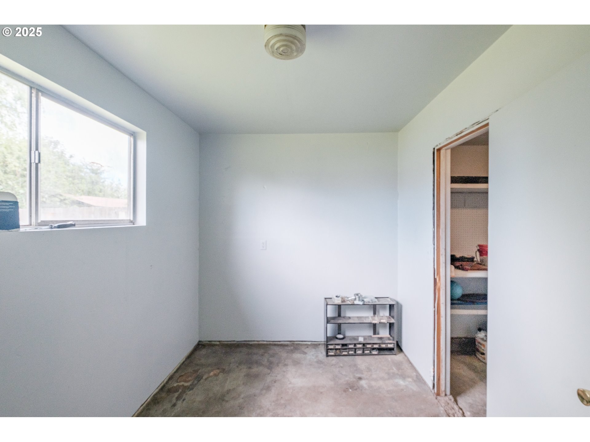 Salem, Oregon 97301, United States, 3 Bedrooms Bedrooms, ,1 BathroomBathrooms,Residential,Active,133856