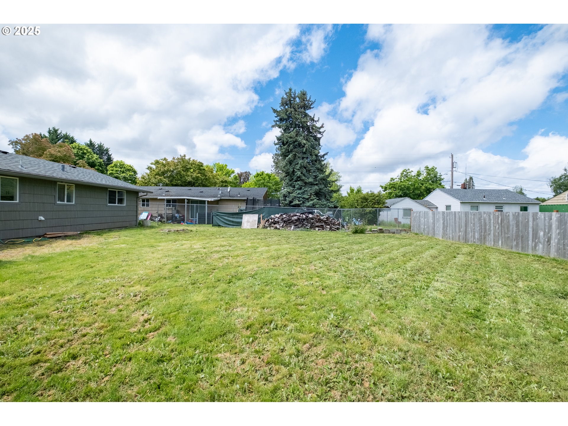 Salem, Oregon 97301, United States, 3 Bedrooms Bedrooms, ,1 BathroomBathrooms,Residential,Active,133856