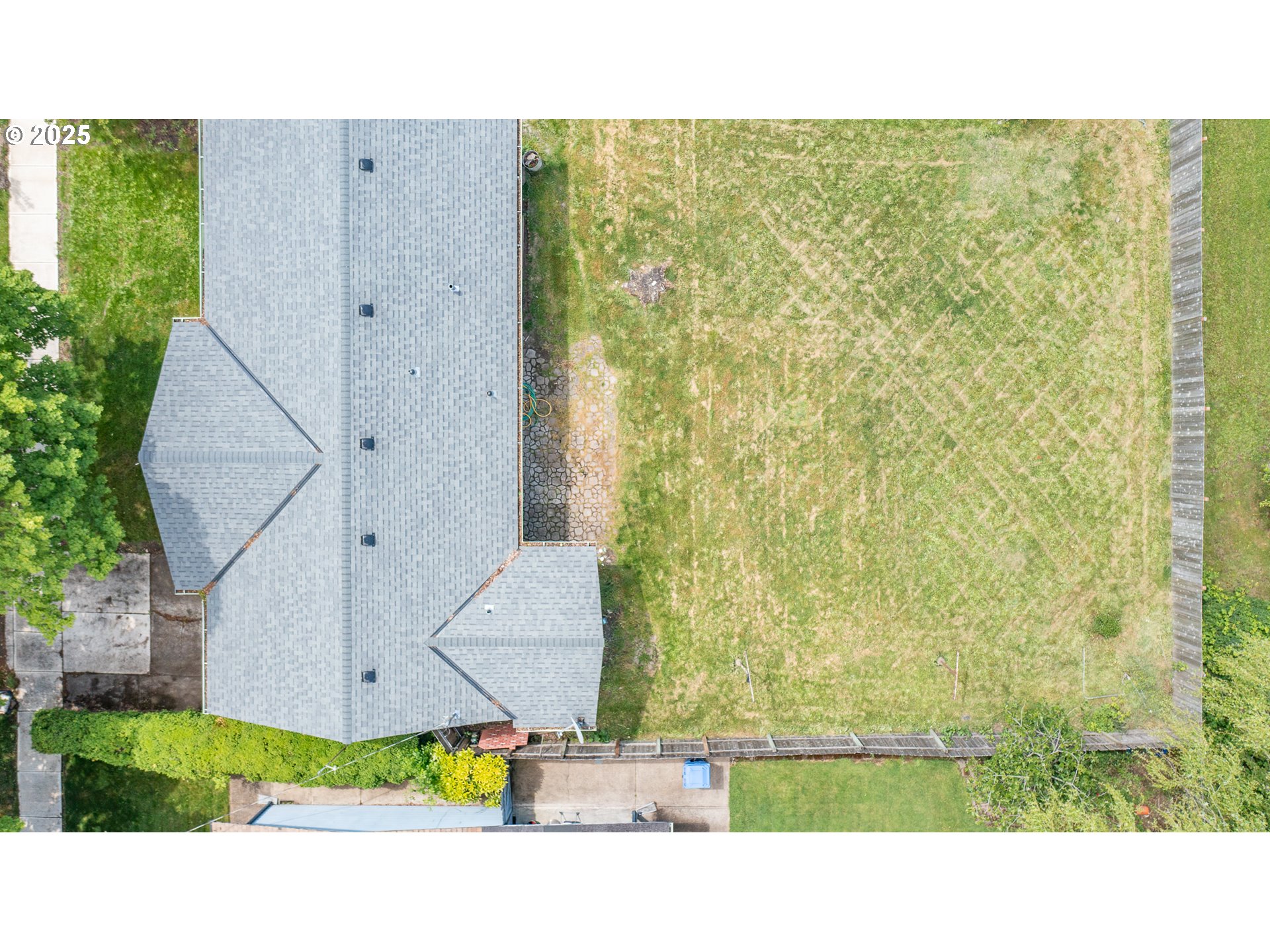 Salem, Oregon 97301, United States, 3 Bedrooms Bedrooms, ,1 BathroomBathrooms,Residential,Active,133856