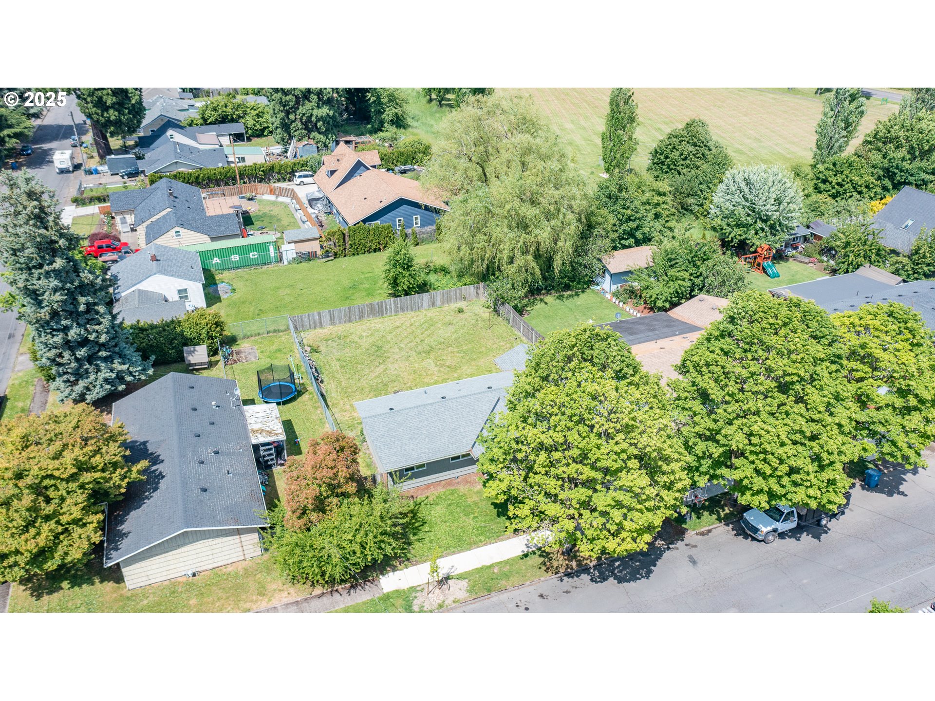 Salem, Oregon 97301, United States, 3 Bedrooms Bedrooms, ,1 BathroomBathrooms,Residential,Active,133856