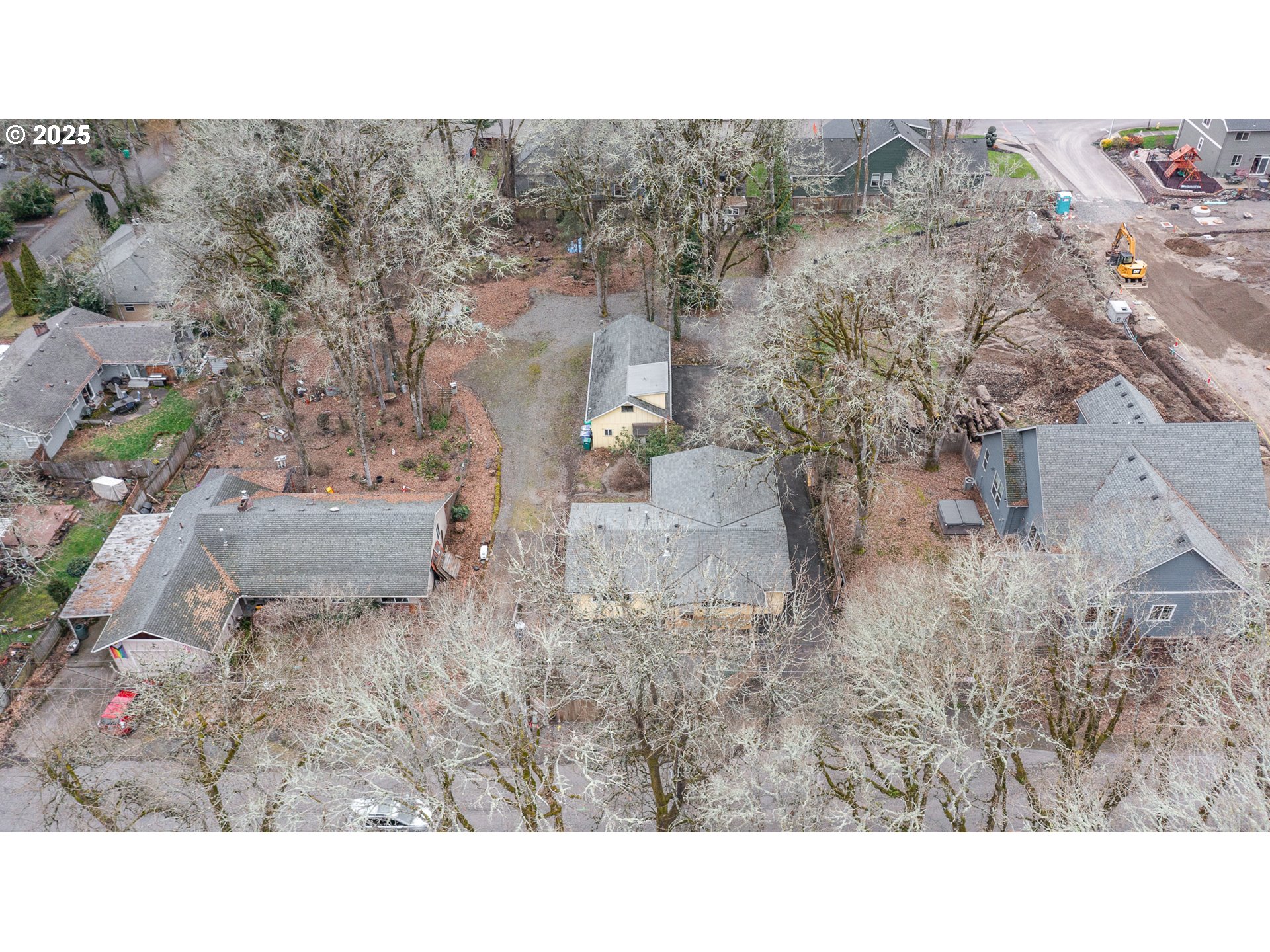 Milwaukie, Oregon 97267, United States, 2 Bedrooms Bedrooms, ,1 BathroomBathrooms,Residential,Pending,80355