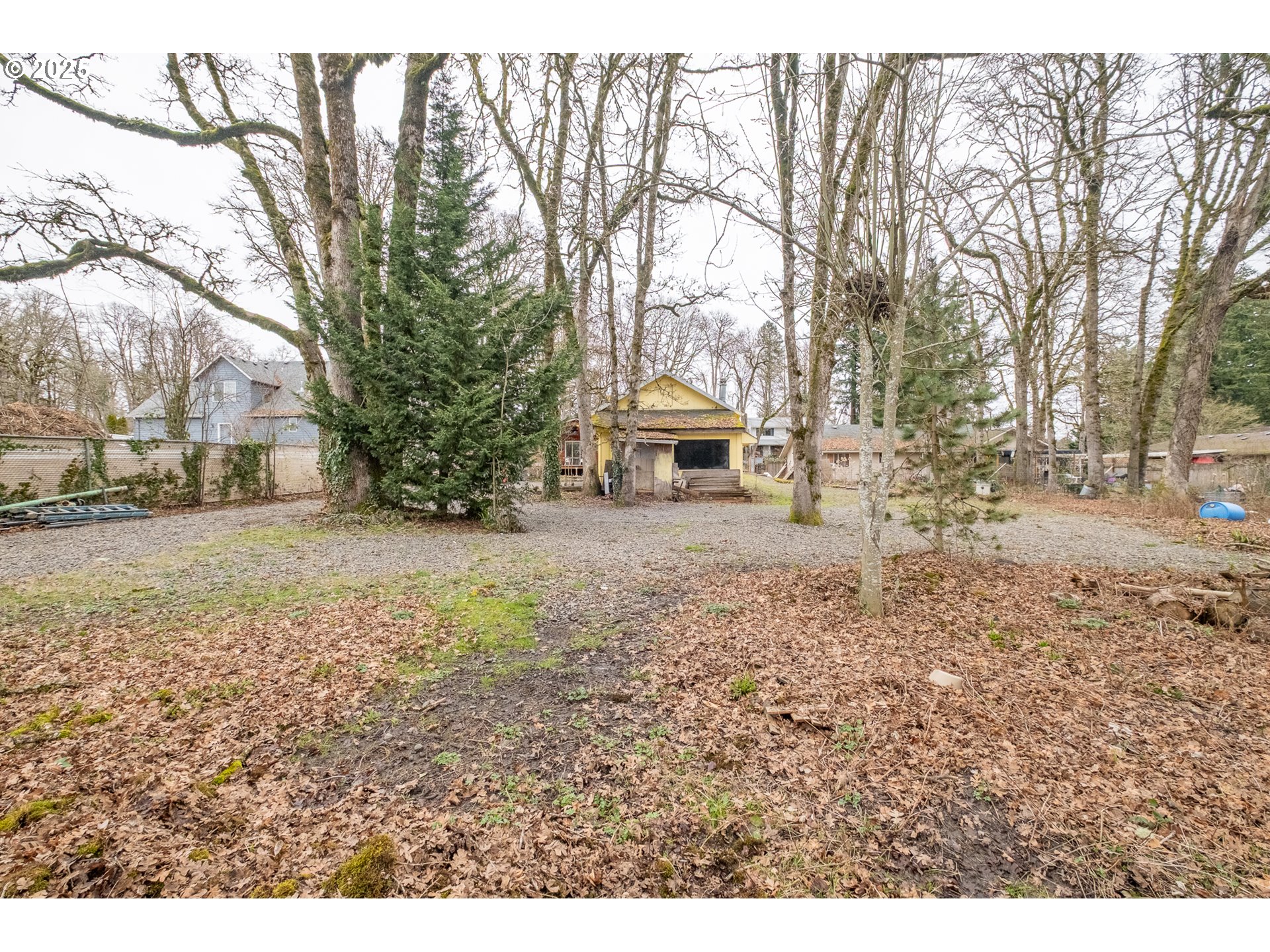 Milwaukie, Oregon 97267, United States, 2 Bedrooms Bedrooms, ,1 BathroomBathrooms,Residential,Pending,80355