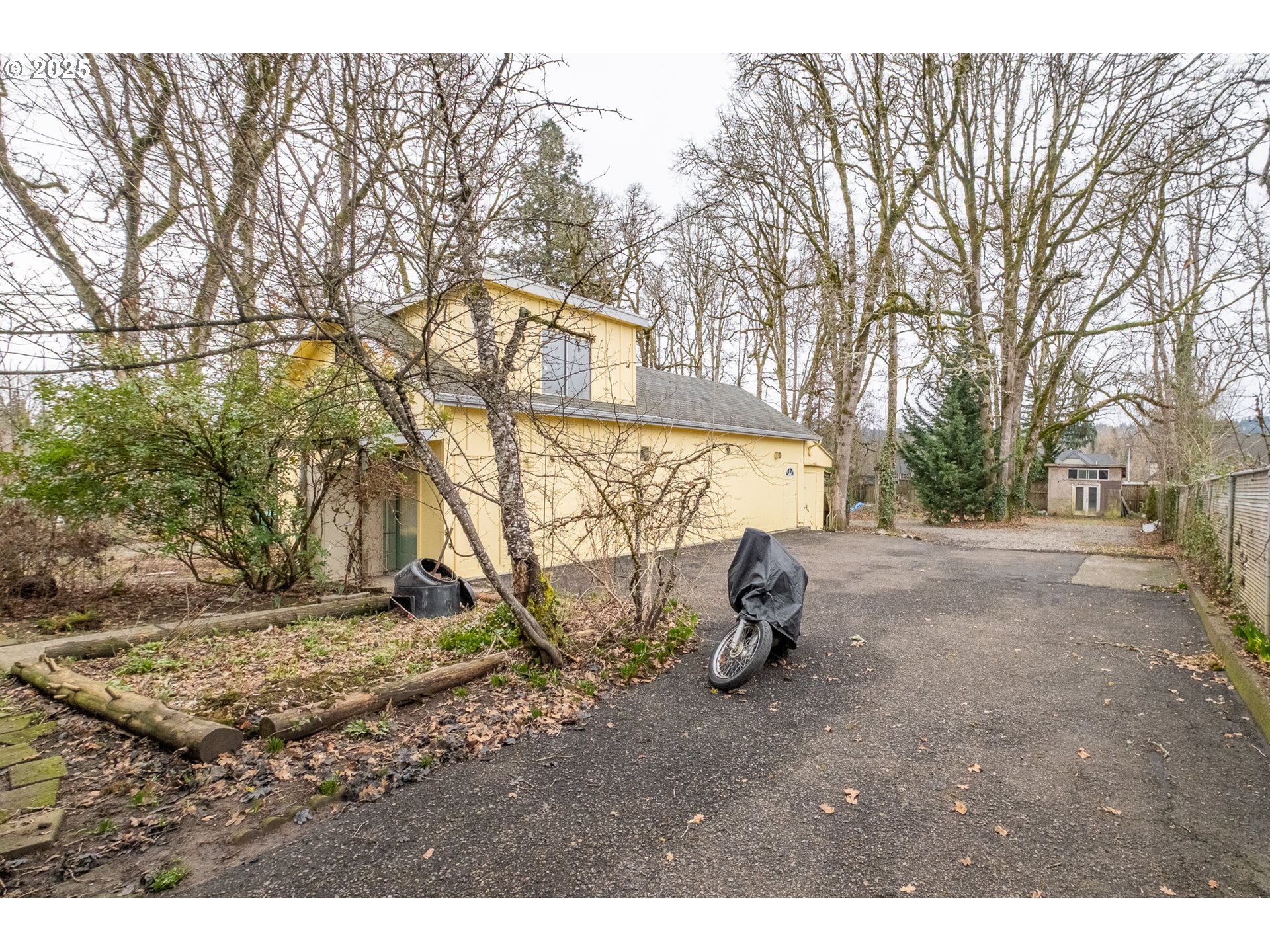 Milwaukie, Oregon 97267, United States, 2 Bedrooms Bedrooms, ,1 BathroomBathrooms,Residential,Pending,80355