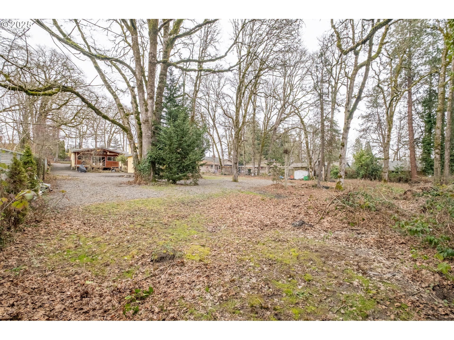 Milwaukie, Oregon 97267, United States, 2 Bedrooms Bedrooms, ,1 BathroomBathrooms,Residential,Pending,80355