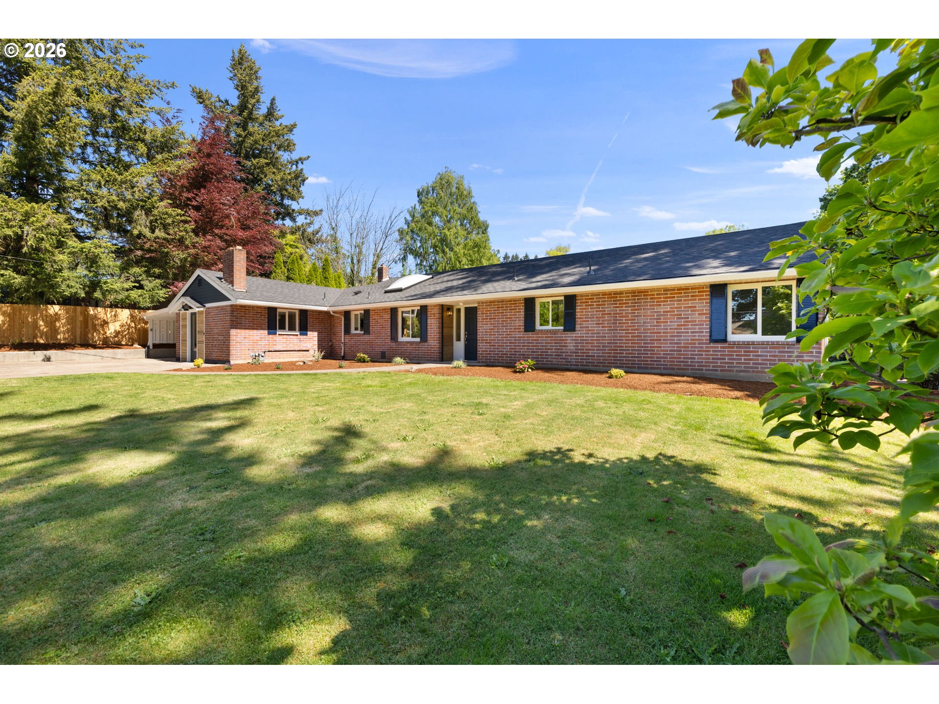 4200 SE RISLEY AVE