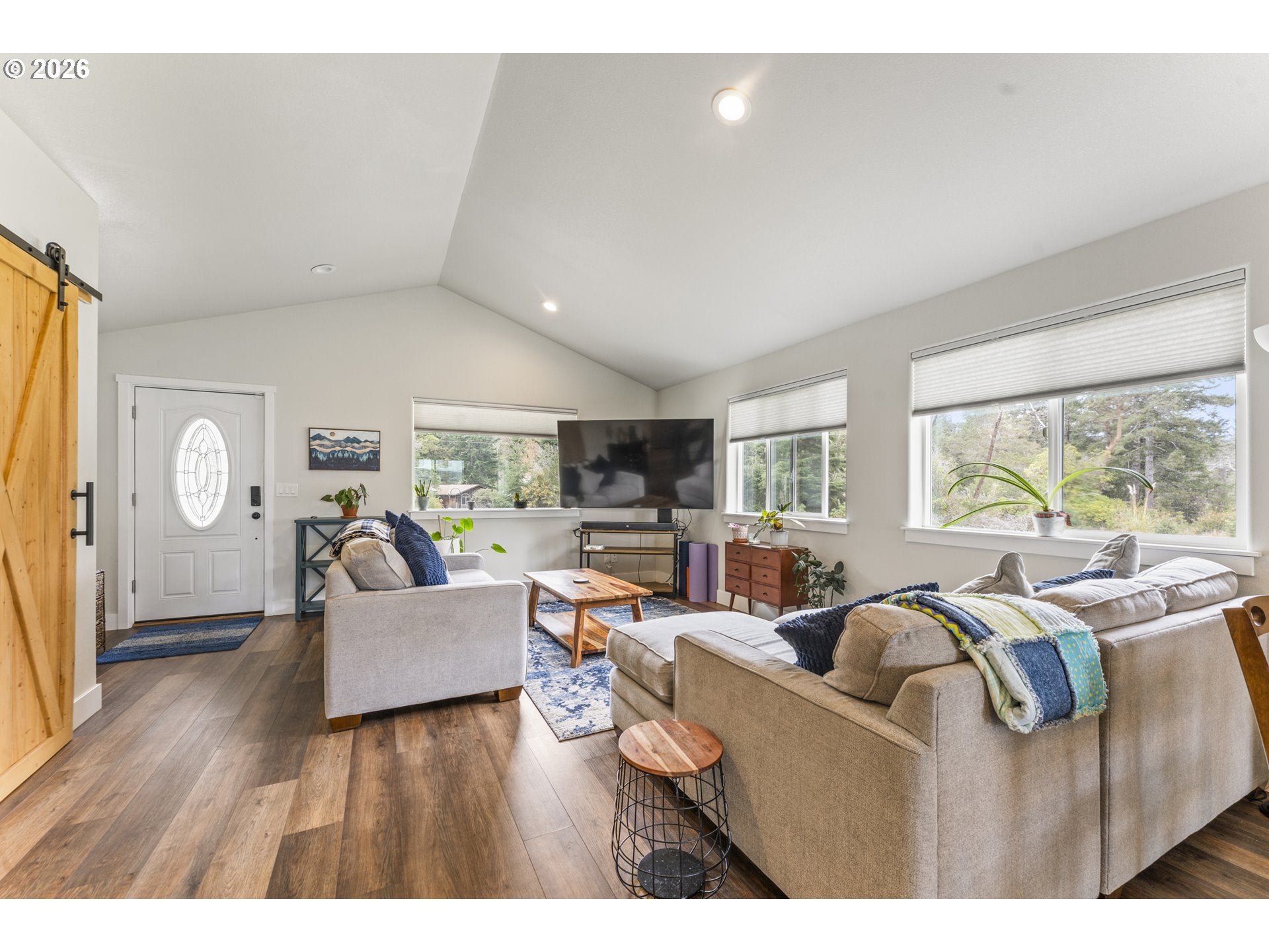 55503 MADRONE DR