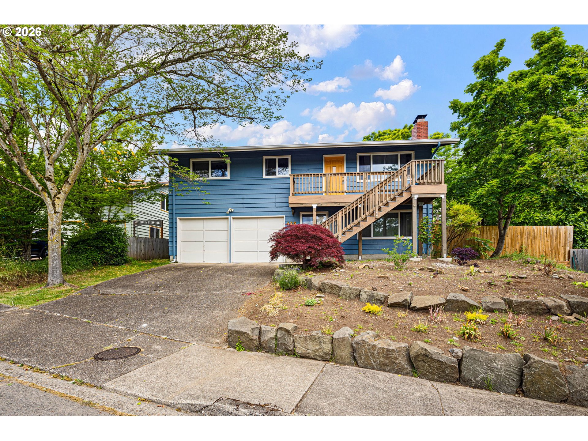 425 W 28TH AVE