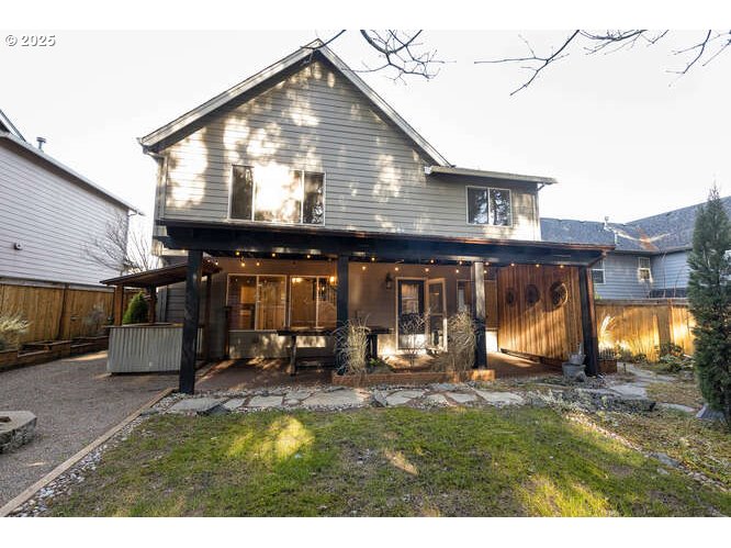 Tualatin, Oregon 97062, United States, 4 Bedrooms Bedrooms, ,3 BathroomsBathrooms,Residential,Pending,14865