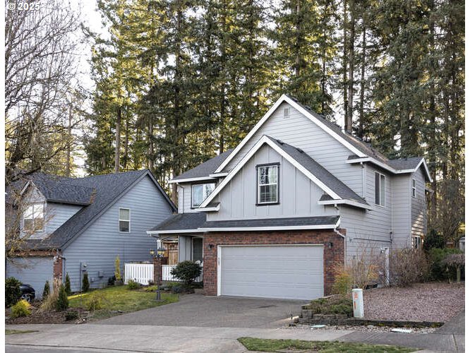 Tualatin, Oregon 97062, United States, 4 Bedrooms Bedrooms, ,3 BathroomsBathrooms,Residential,Pending,14865