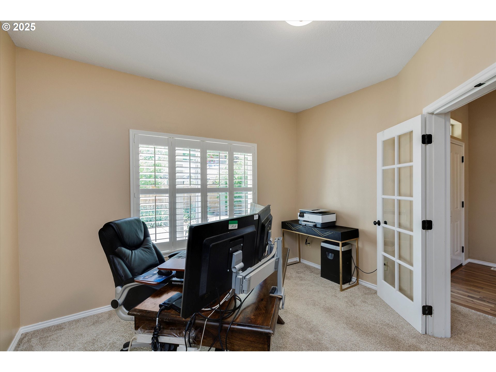 Oregon City, Oregon 97045, United States, 5 Bedrooms Bedrooms, ,3 BathroomsBathrooms,Residential,Pending,145523