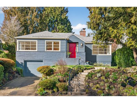 6825 SW 8TH AVE Portland OR 97219